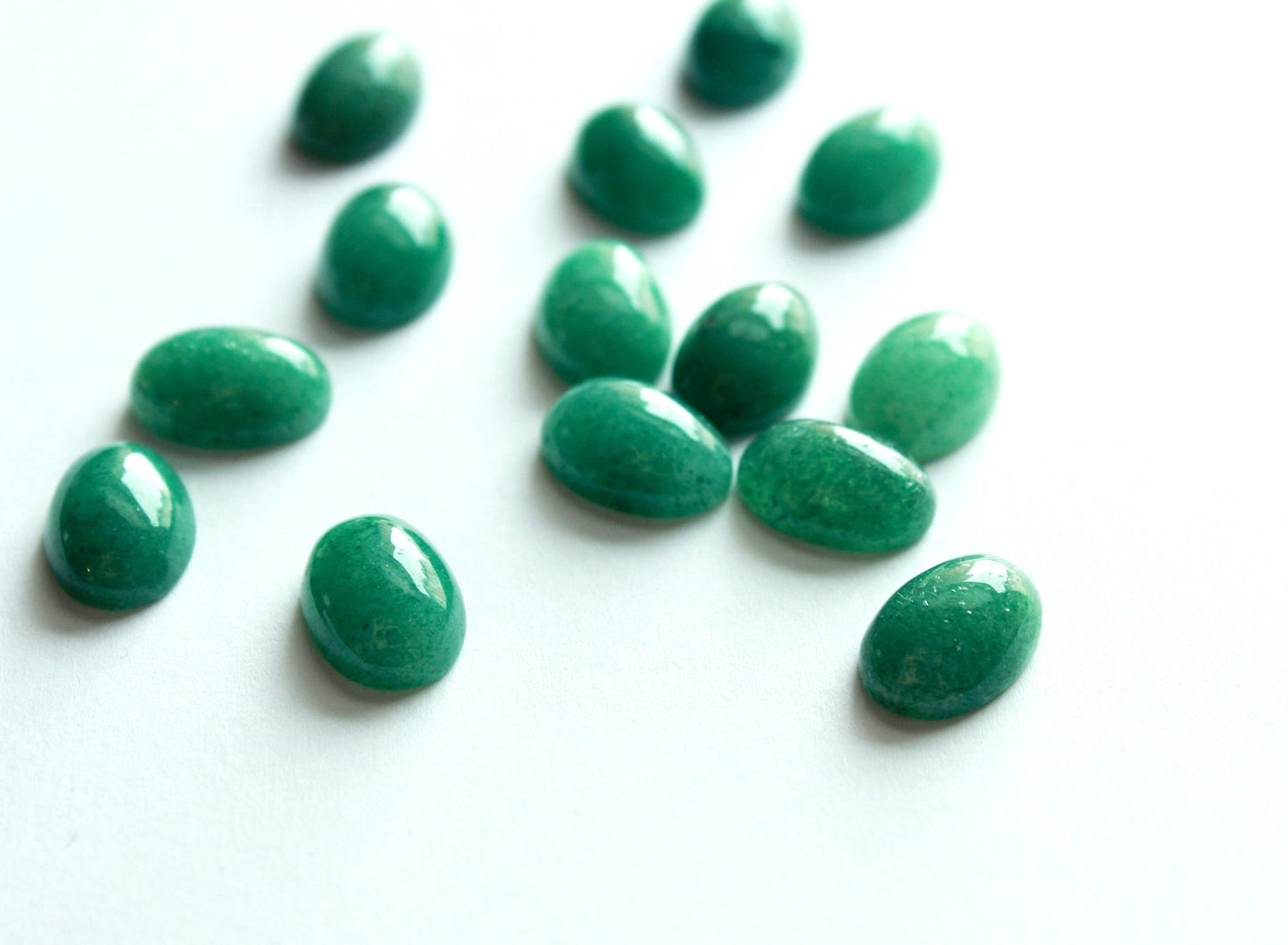 6 Pcs Green Aventurine Cabochons, Natural, 14x10mm Oval, Flat Back, Lots of Shimmer, Vintage